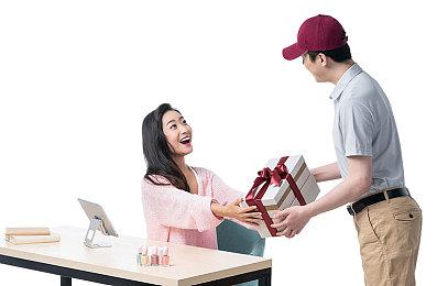 《地铁：逃离》发售五周年 销量已破1000万